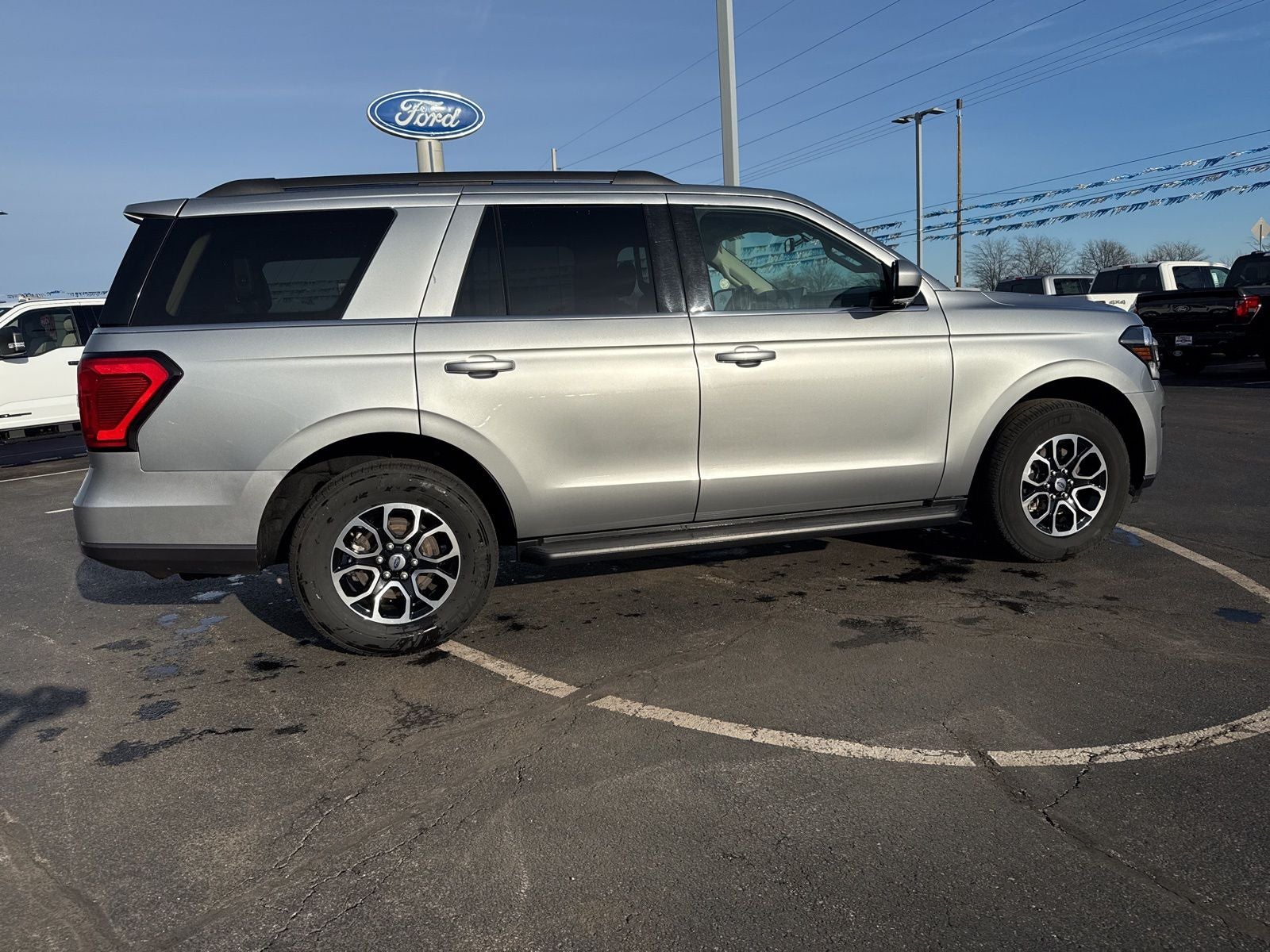 2024 Ford Expedition XLT