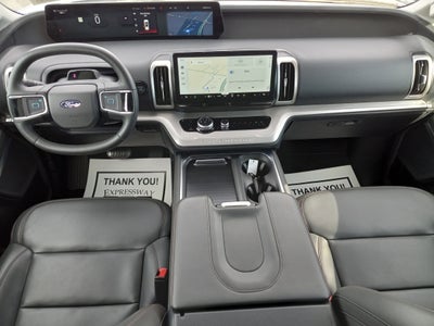 2025 Ford Expedition Active