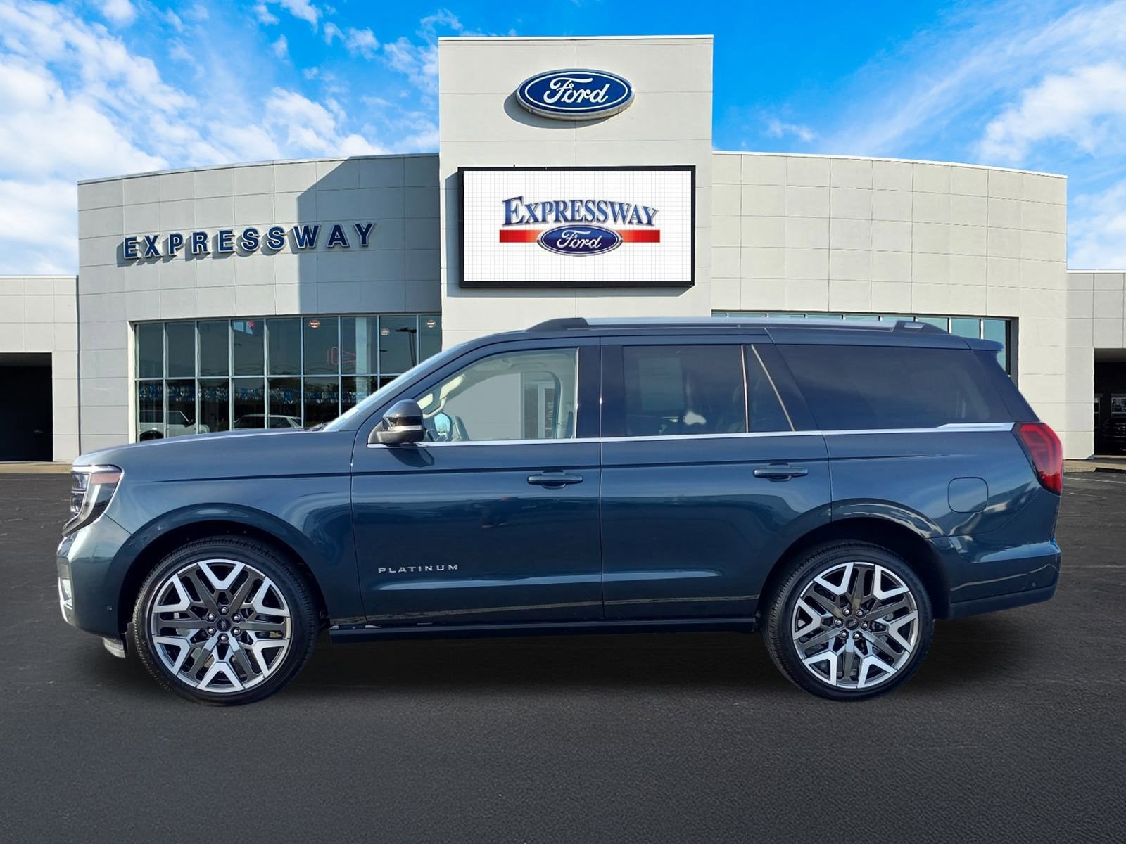 2025 Ford Expedition Platinum