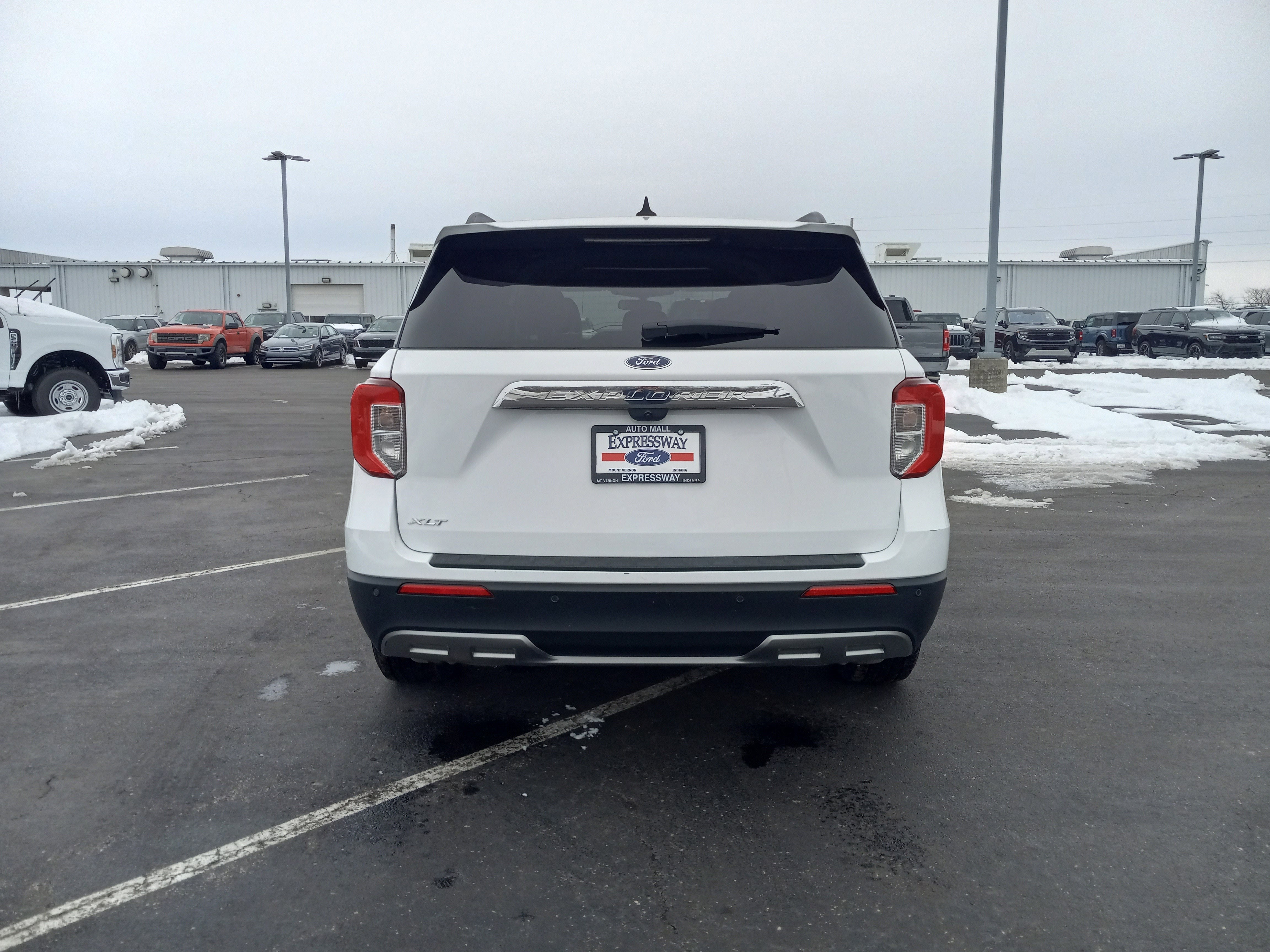 2024 Ford Explorer XLT