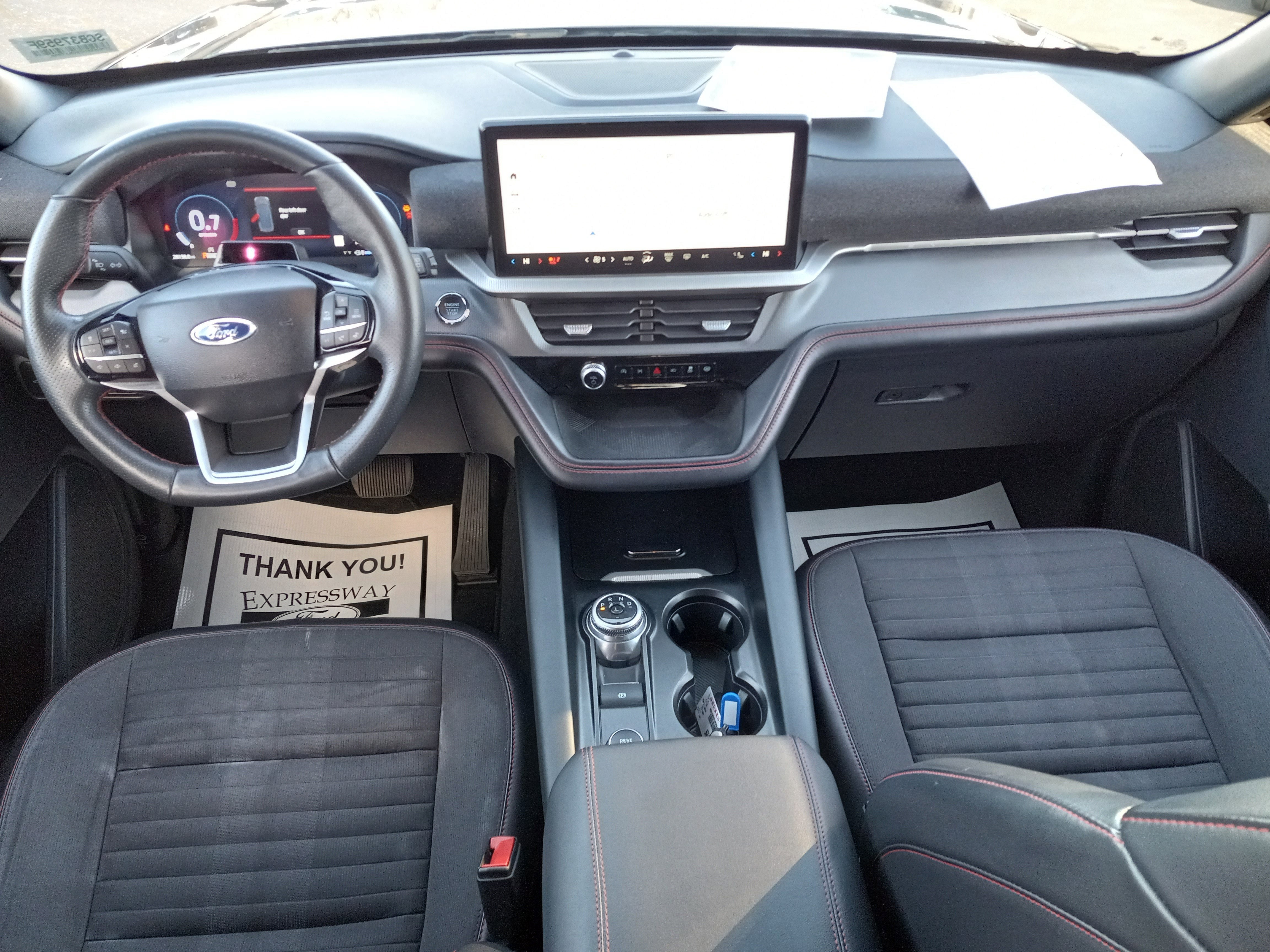 2025 Ford Explorer ST-Line