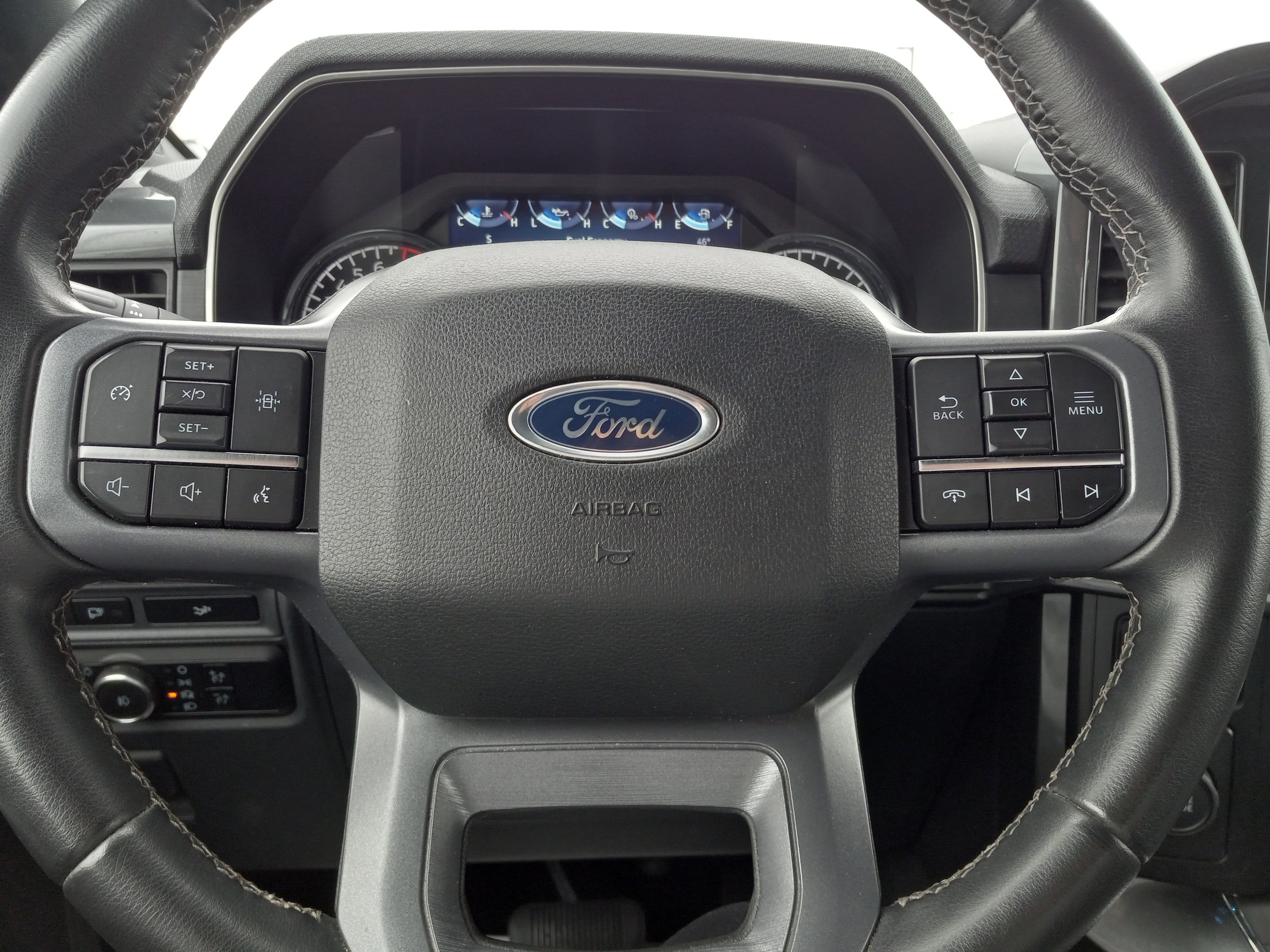 2023 Ford F-150 XLT 2WD SuperCrew 5.5' Box