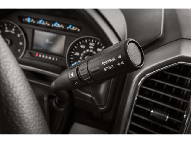 2015 Ford F-150 4WD SuperCrew 145" XLT