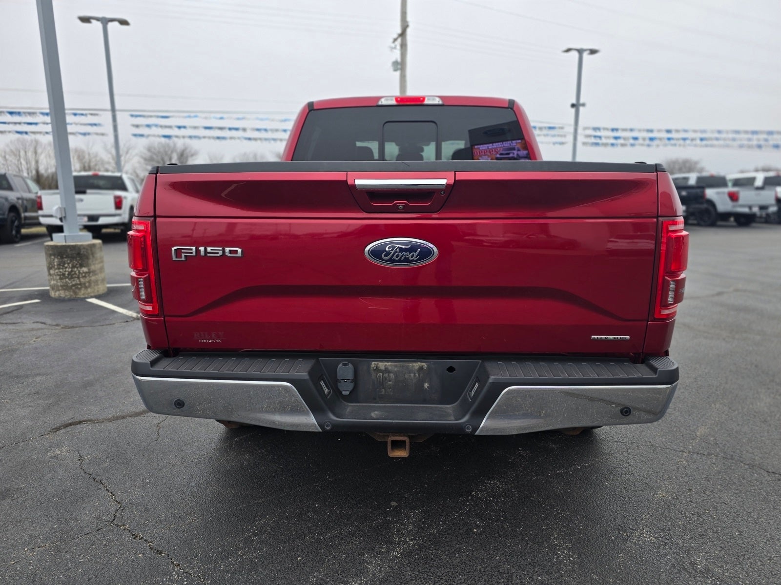 2015 Ford F-150 4WD SuperCrew 145" Lariat