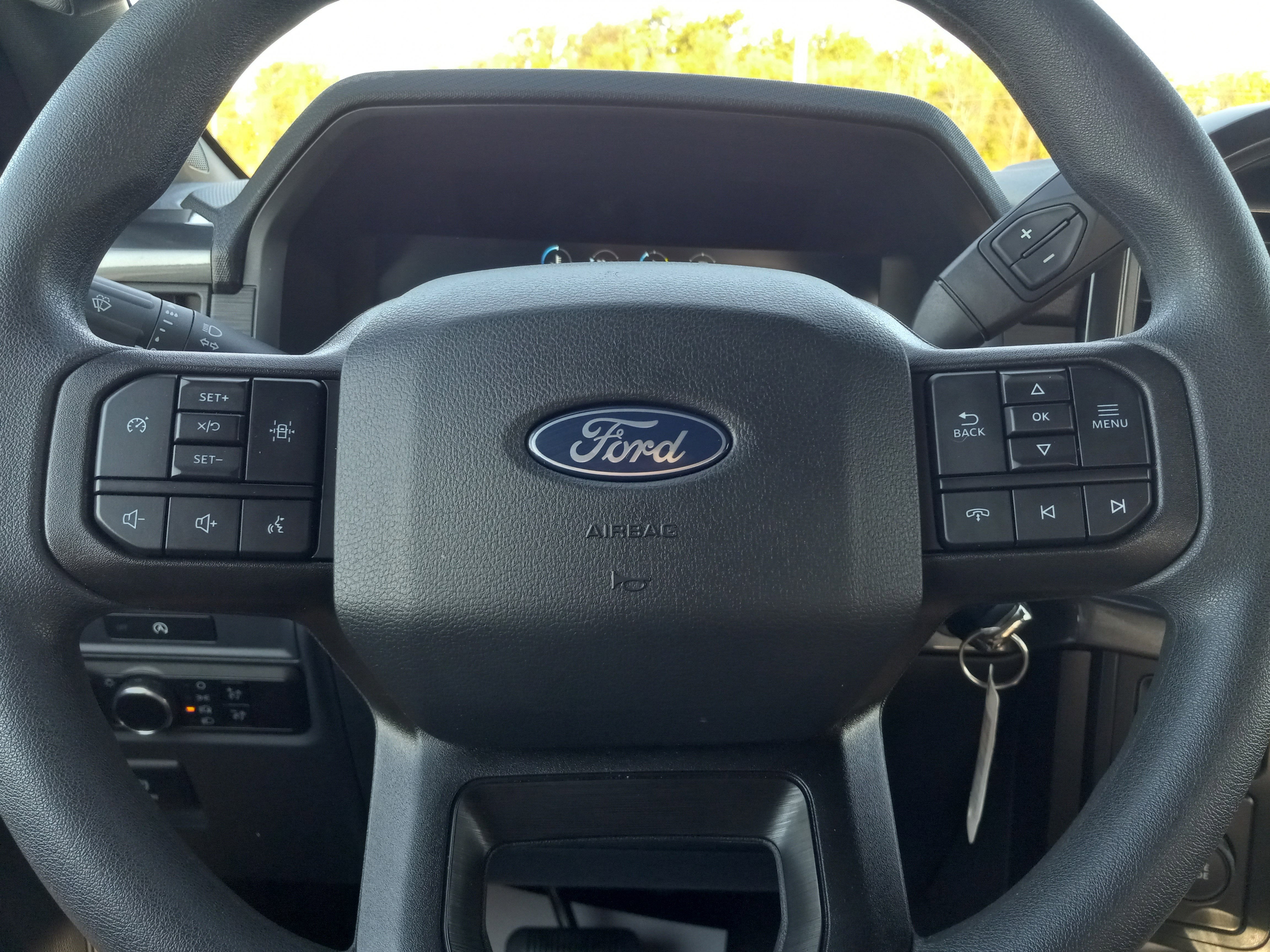 2025 Ford F-150 STX 2WD SuperCrew 5.5' Box