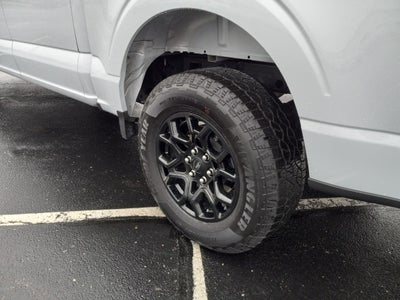 2025 Ford F-150 STX 4WD SuperCrew 5.5' Box