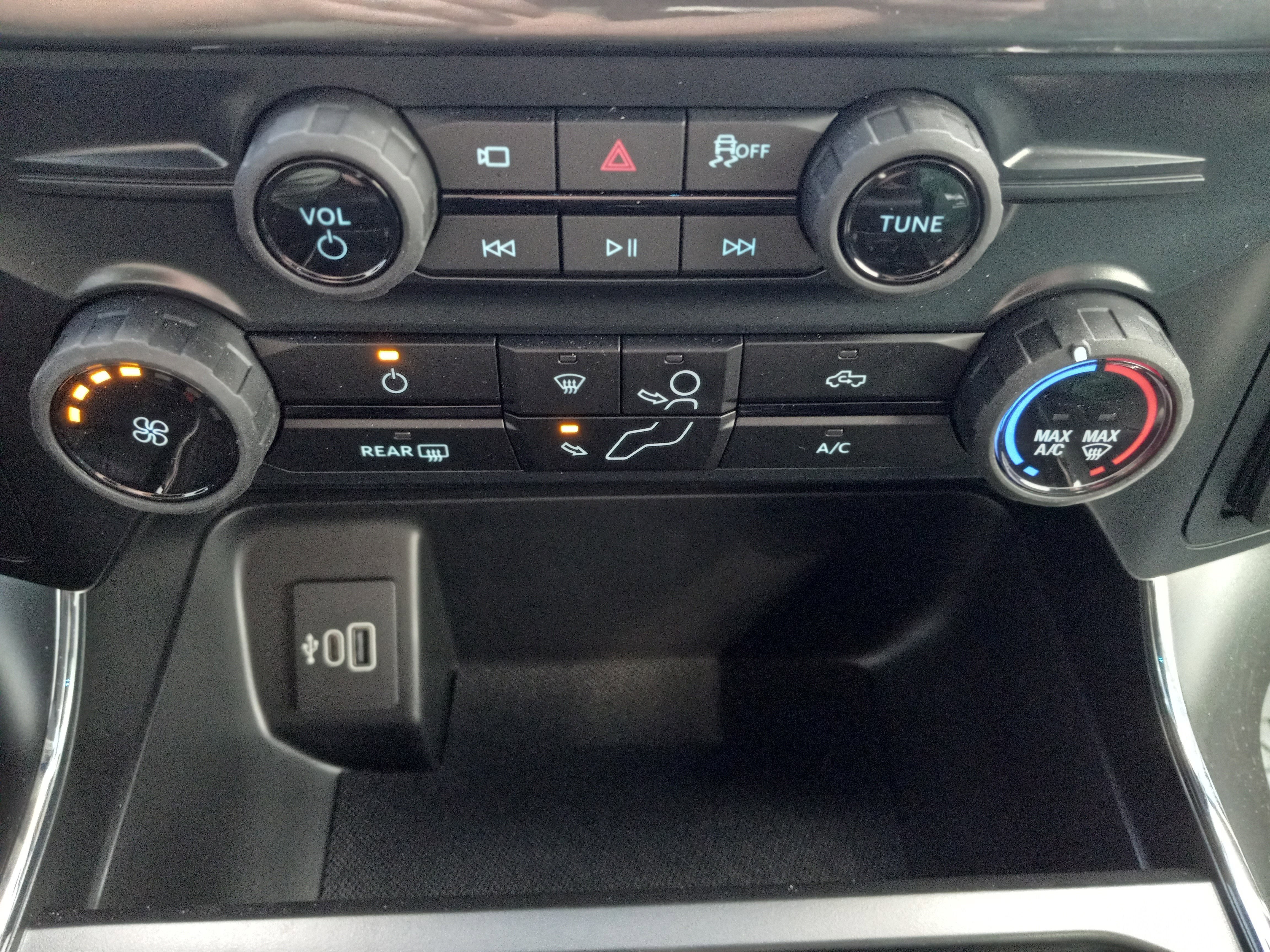 2025 Ford F-150 STX 4WD SuperCrew 5.5' Box