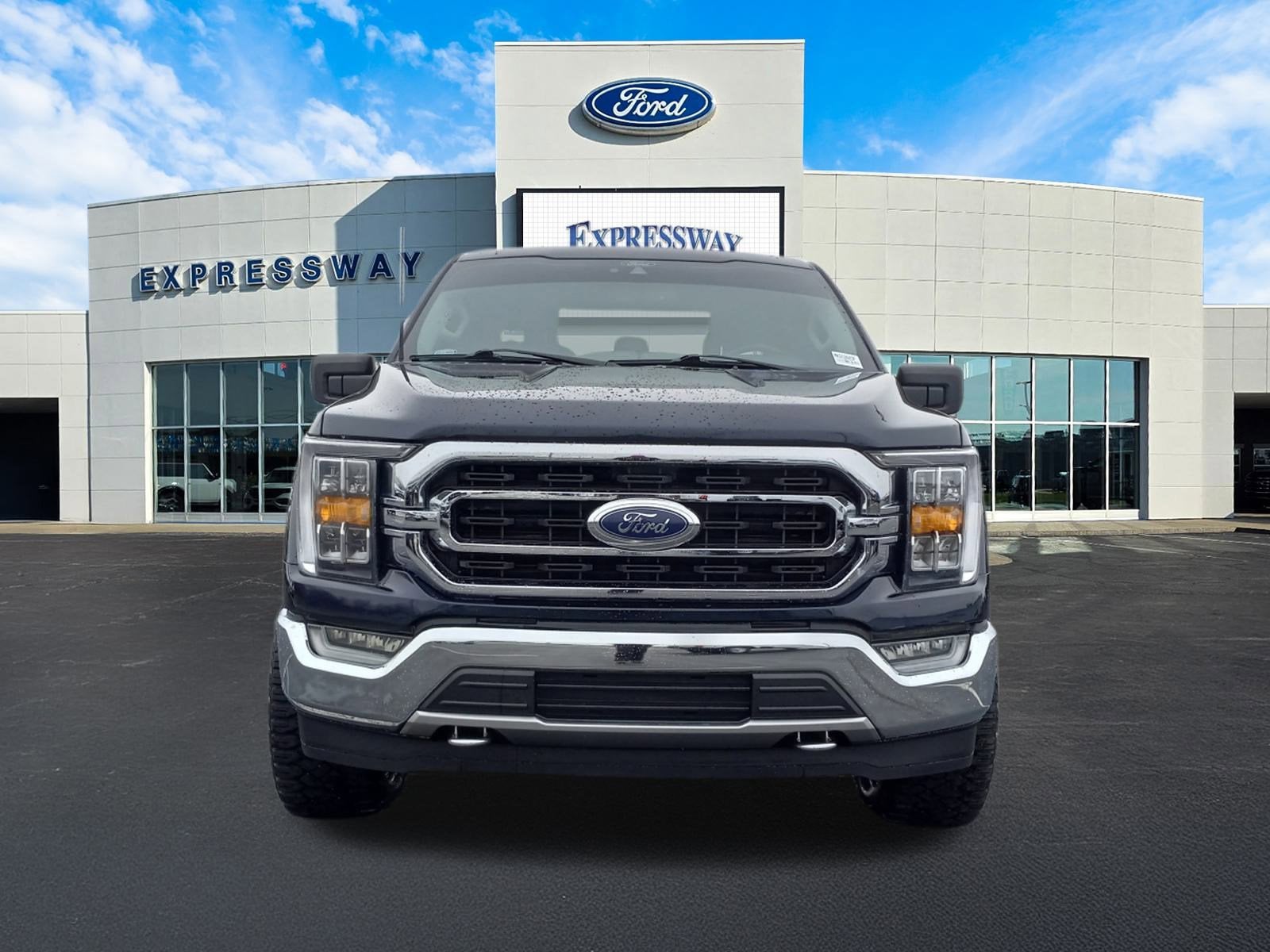 2021 Ford F-150 XLT 4WD SuperCrew 5.5' Box