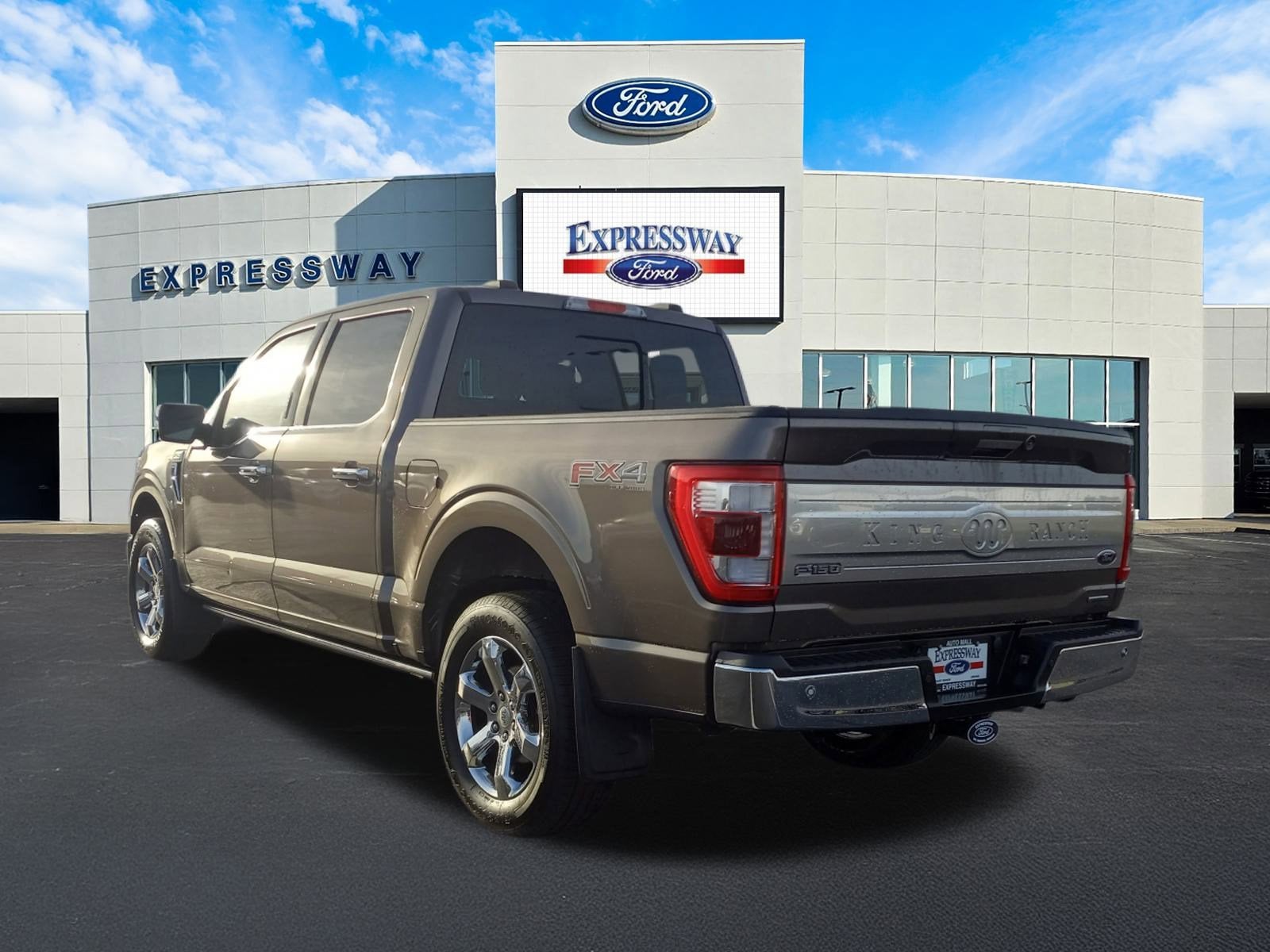 2023 Ford F-150 King Ranch 4WD SuperCrew 5.5' Box