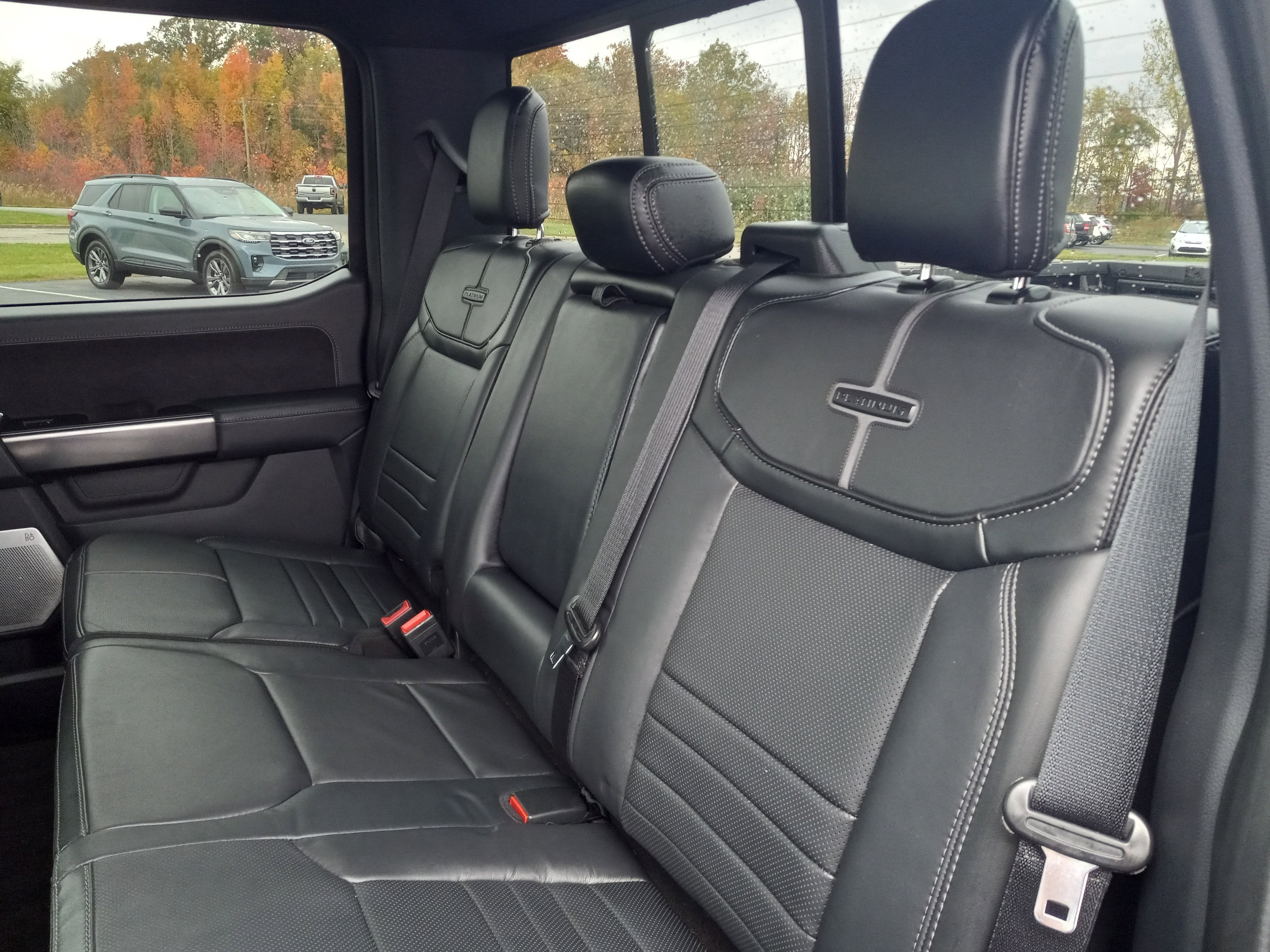 2022 Ford F-150 Platinum 4WD SuperCrew 5.5' Box