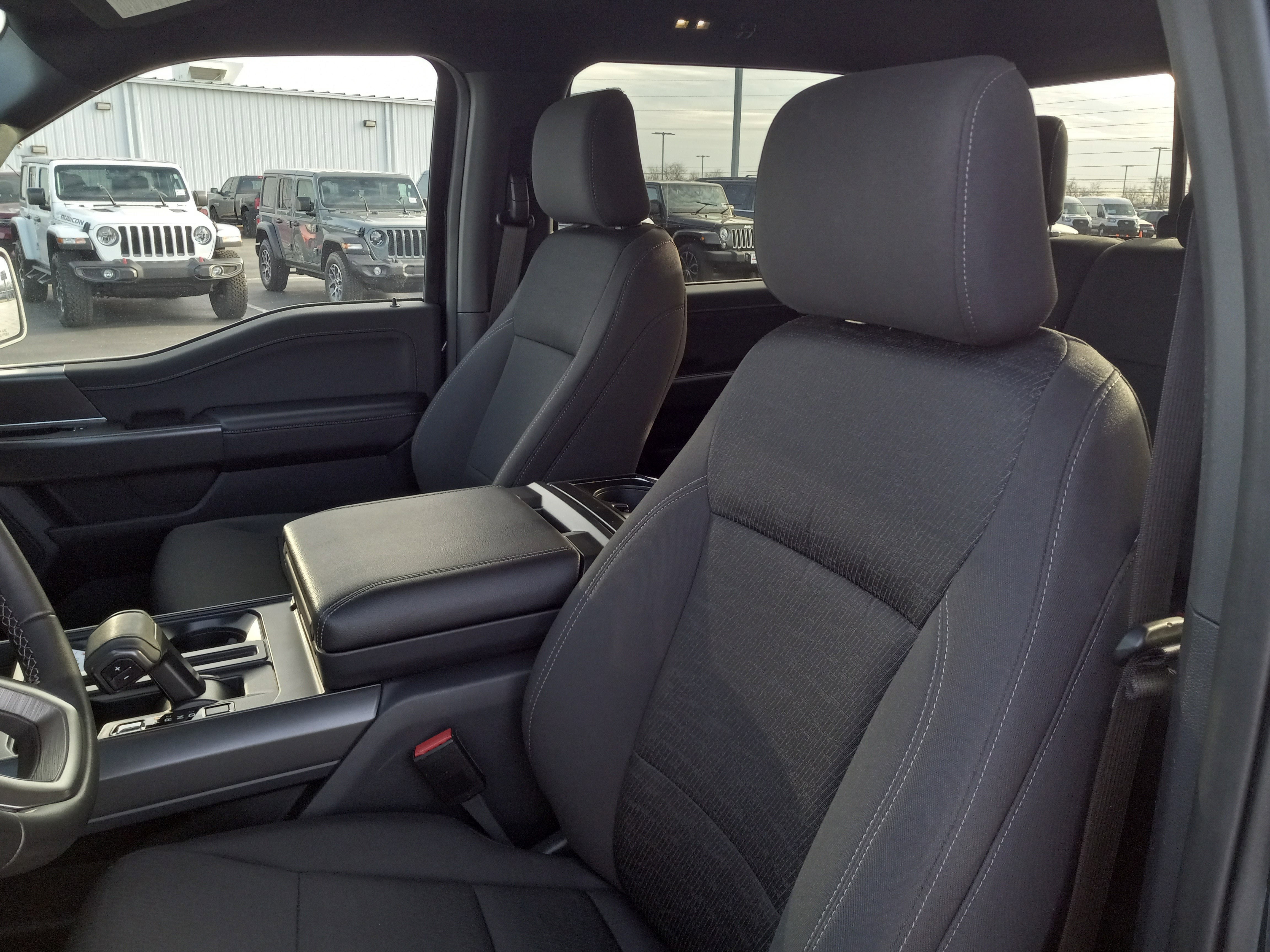 2024 Ford F-150 XLT 4WD SuperCrew 5.5' Box