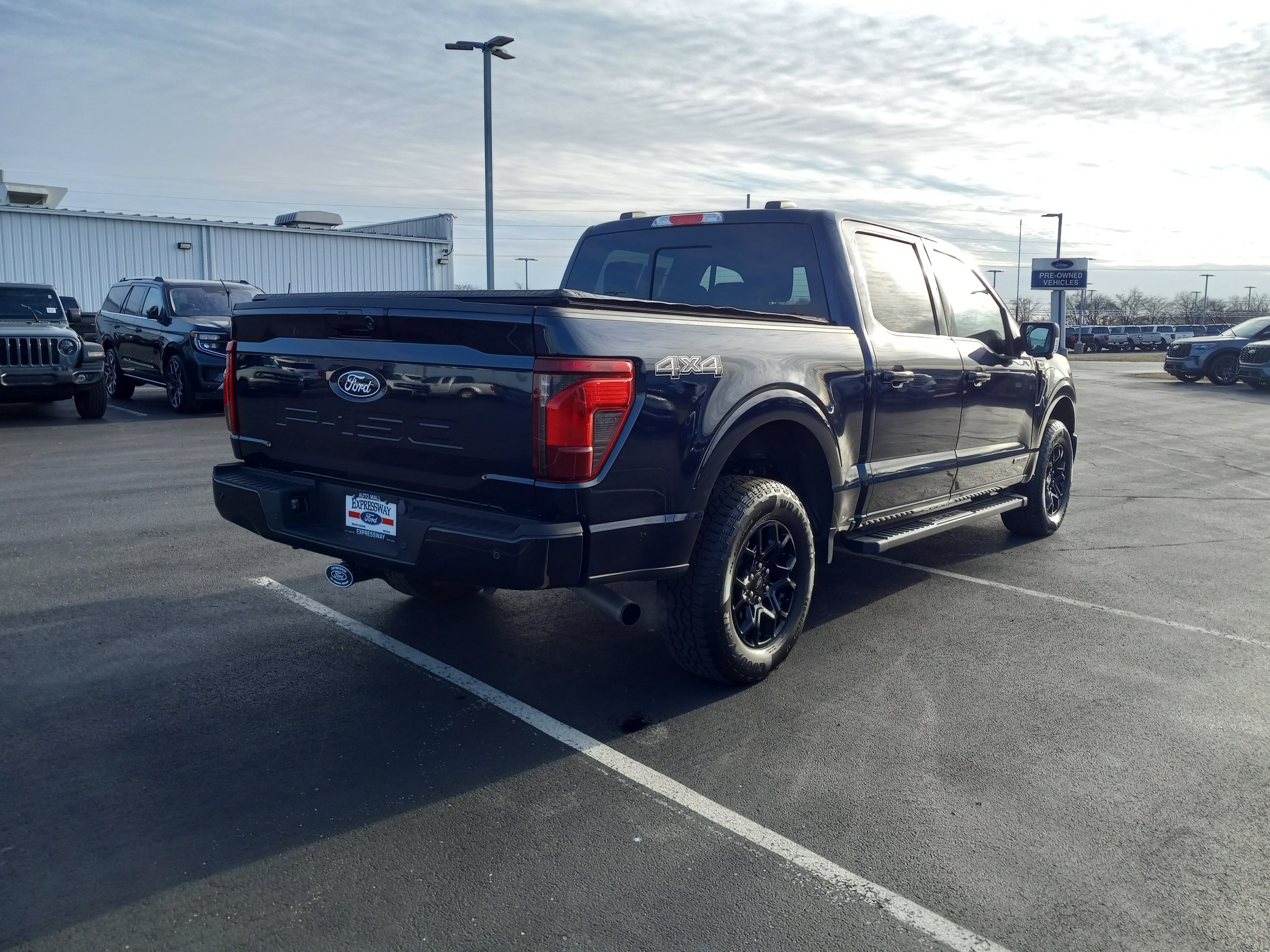 2024 Ford F-150 XLT 4WD SuperCrew 5.5' Box