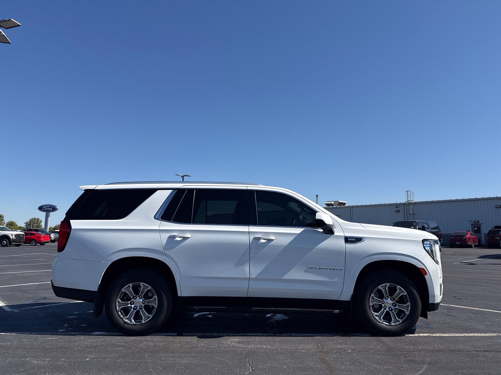 2022 GMC Yukon SLE