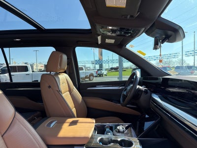 2025 Cadillac Escalade ESV Premium