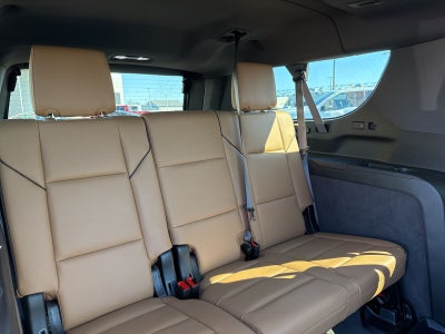 2025 Cadillac Escalade ESV Premium