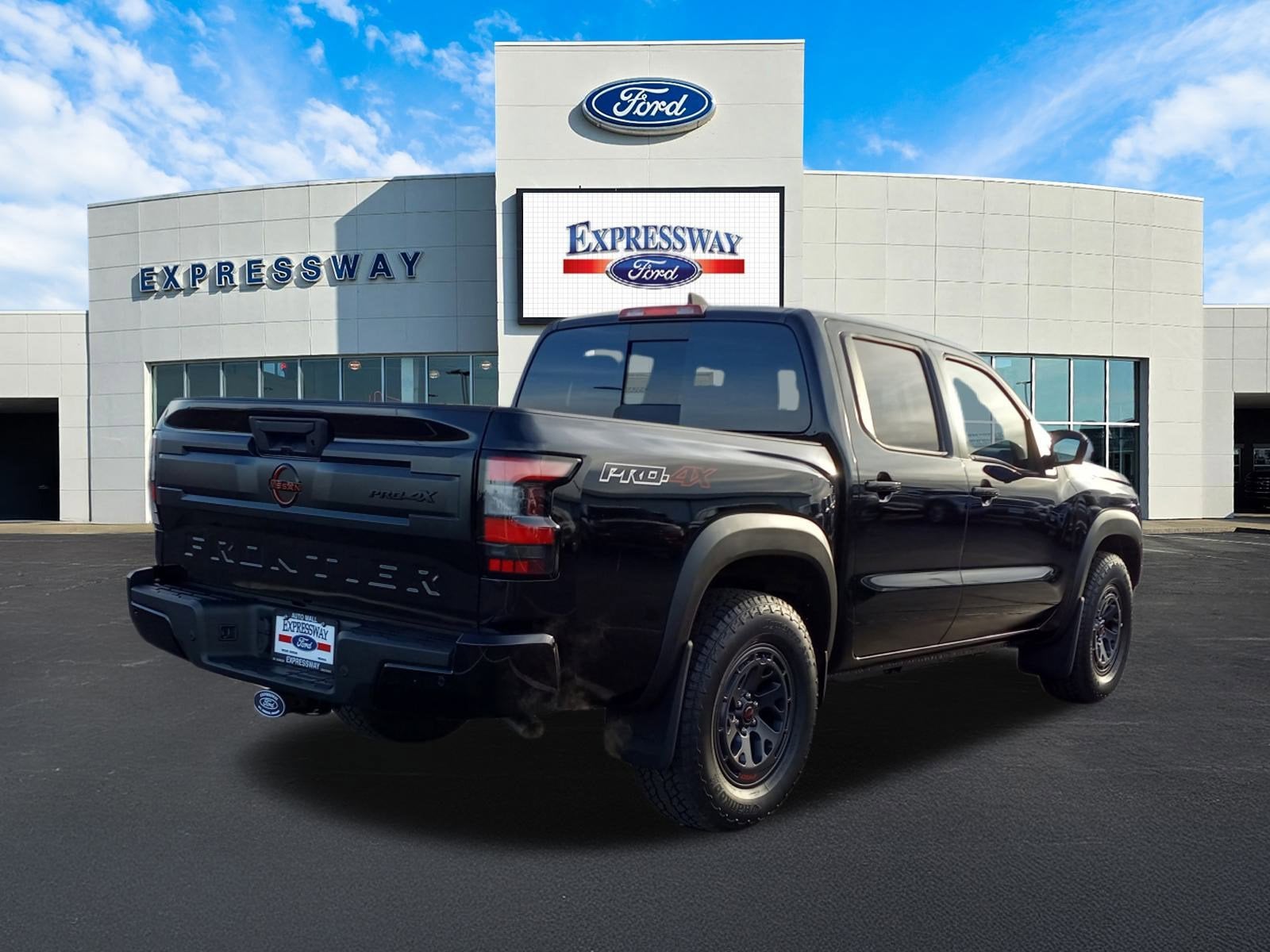 2025 Nissan Frontier PRO-4X