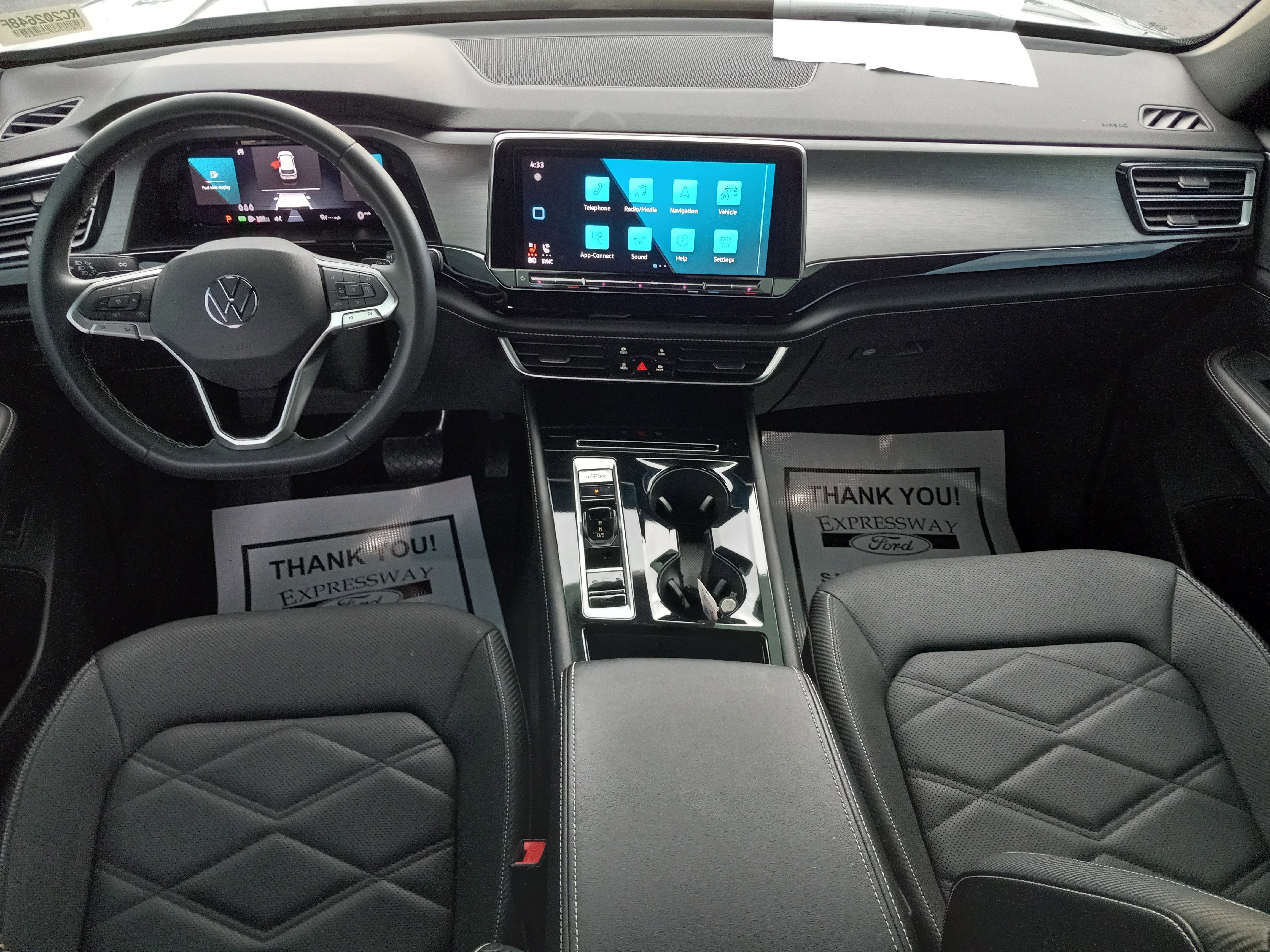 2024 Volkswagen Atlas Cross Sport 2.0T SE w/Technology