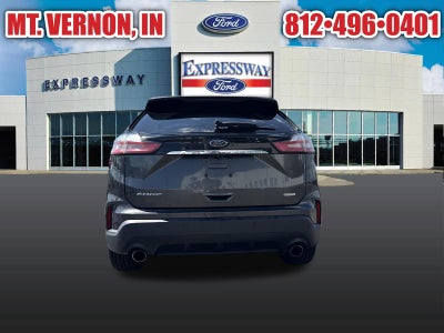 2020 Ford Edge SE