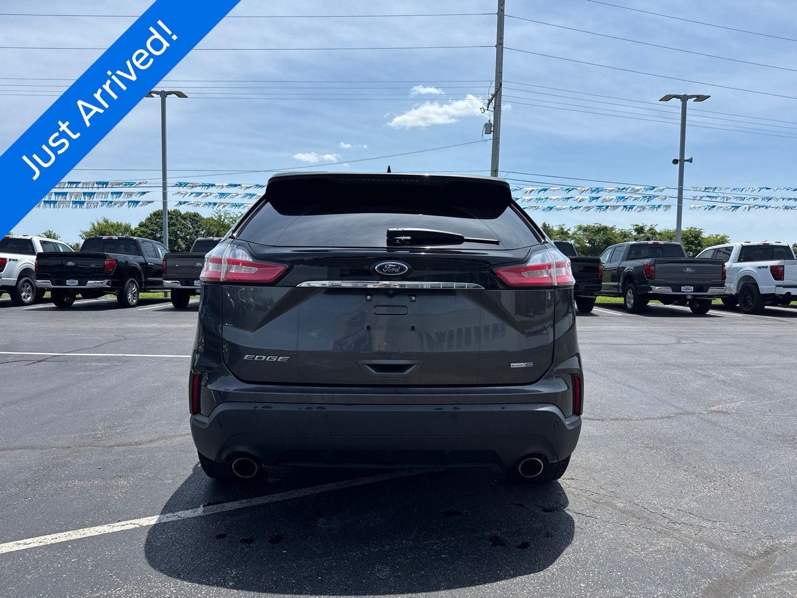 2020 Ford Edge SE