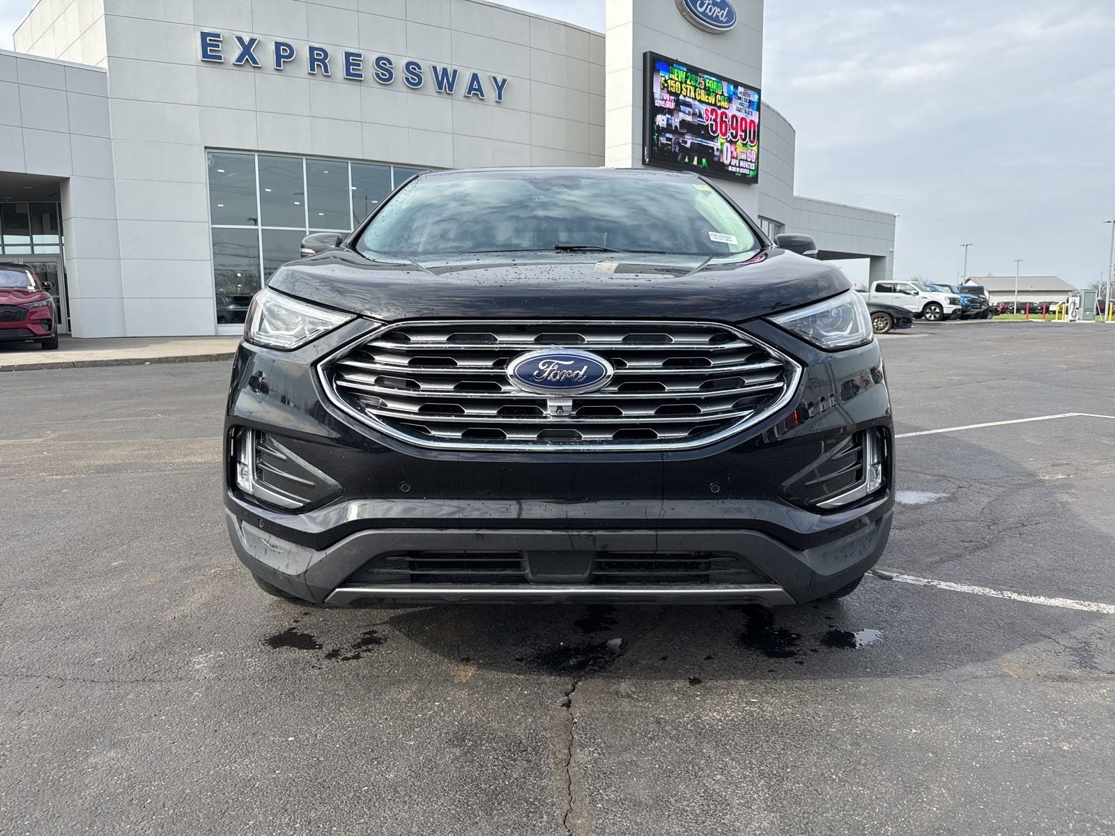 2019 Ford Edge Titanium
