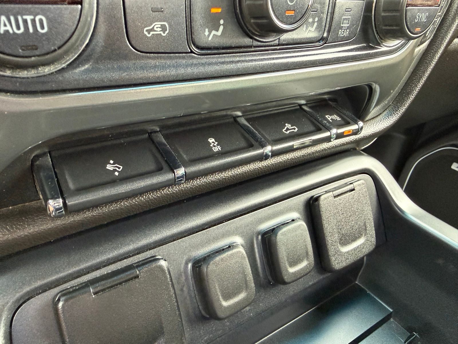 2018 Chevrolet Silverado 1500 LTZ 1LZ