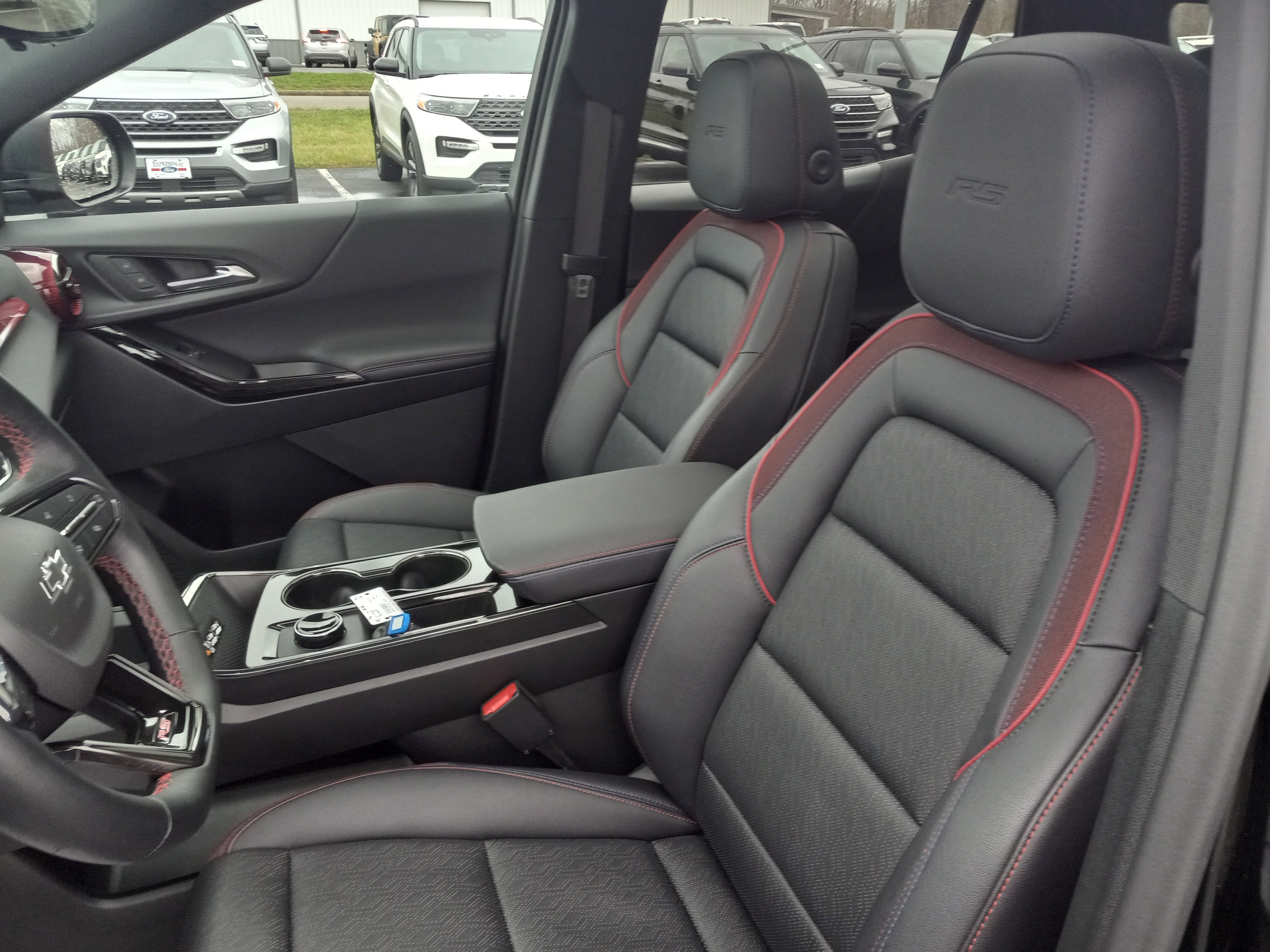 2025 Chevrolet Equinox RS