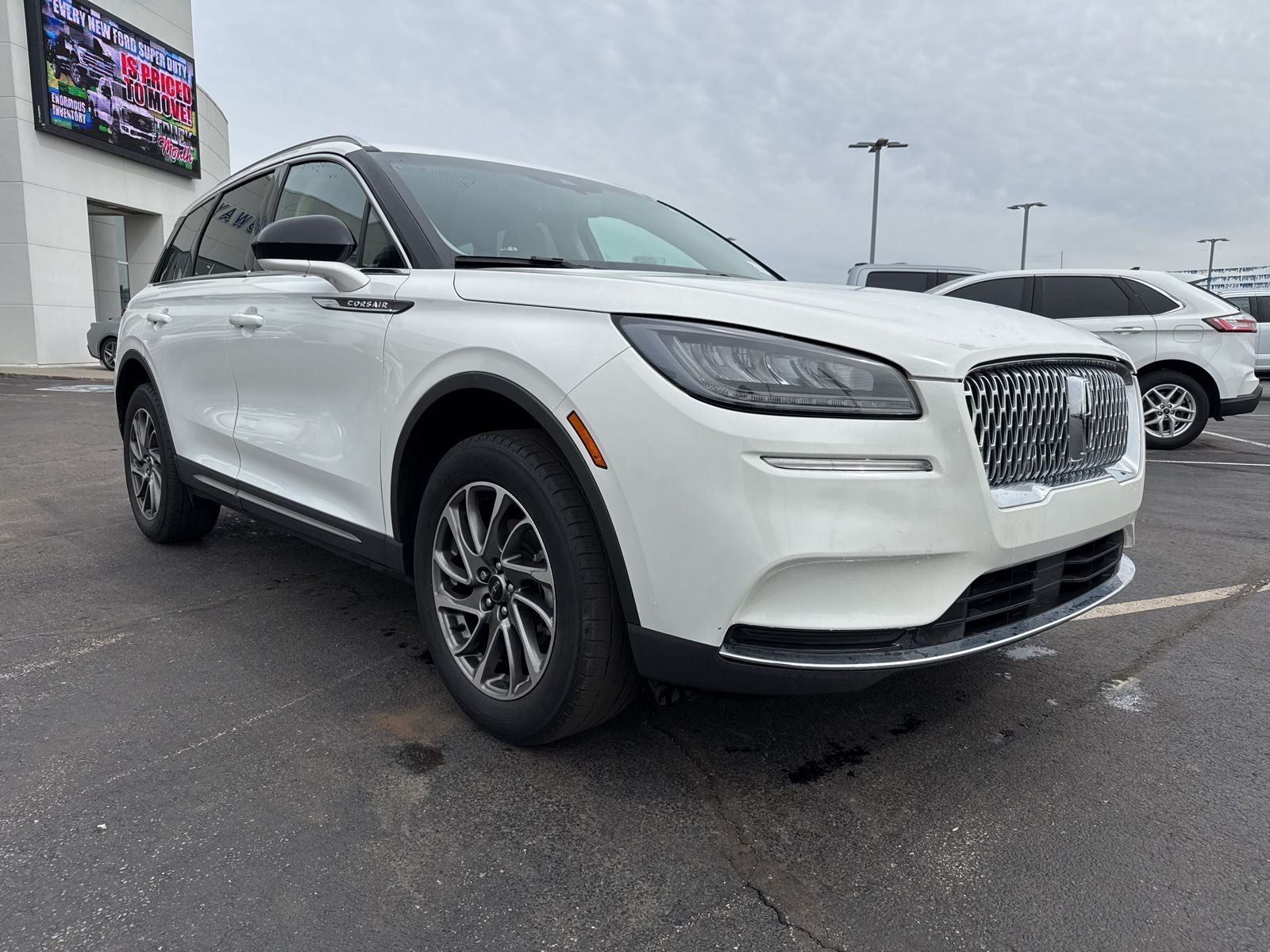 2022 Lincoln Corsair Standard