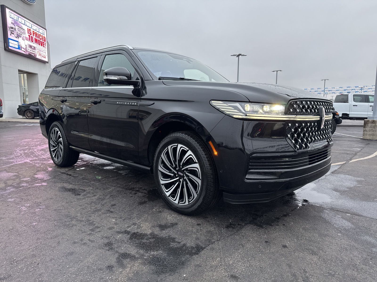 2025 Lincoln Navigator Black Label