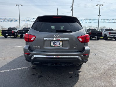 2017 Nissan Pathfinder SL