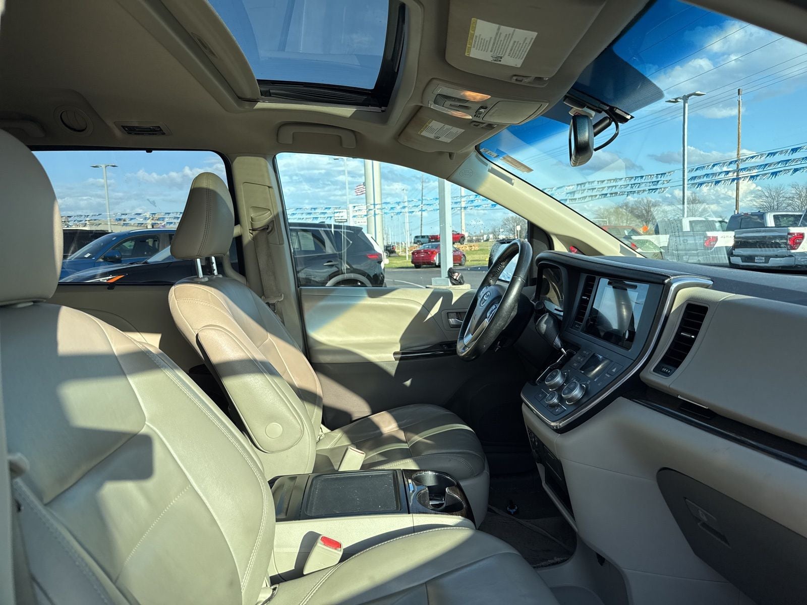 2015 Toyota Sienna Base