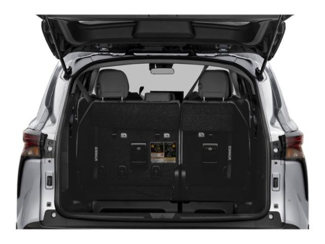 2025 Toyota Sienna LE