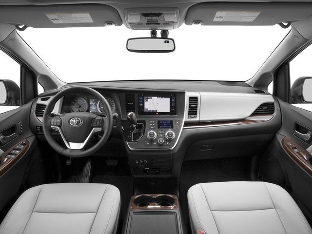2017 Toyota Sienna XLE Premium 8 Passenger