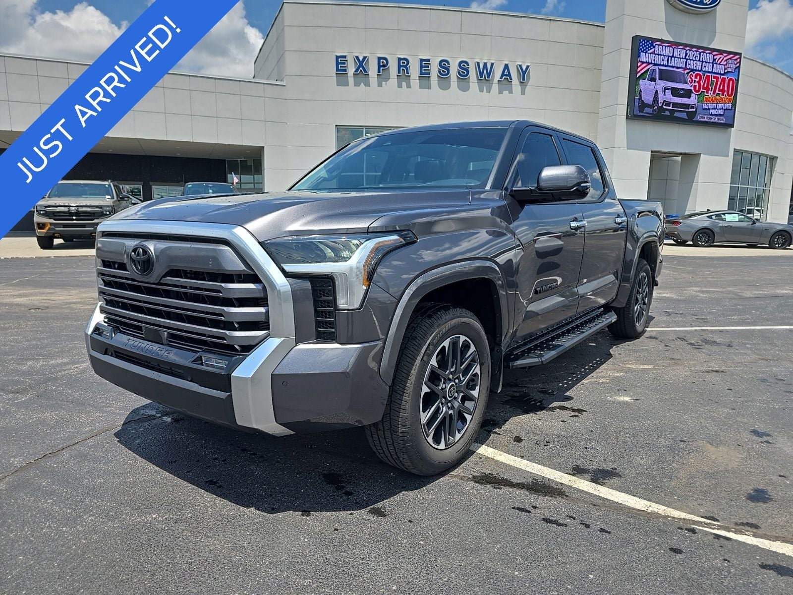 2023 Toyota Tundra 4WD Limited