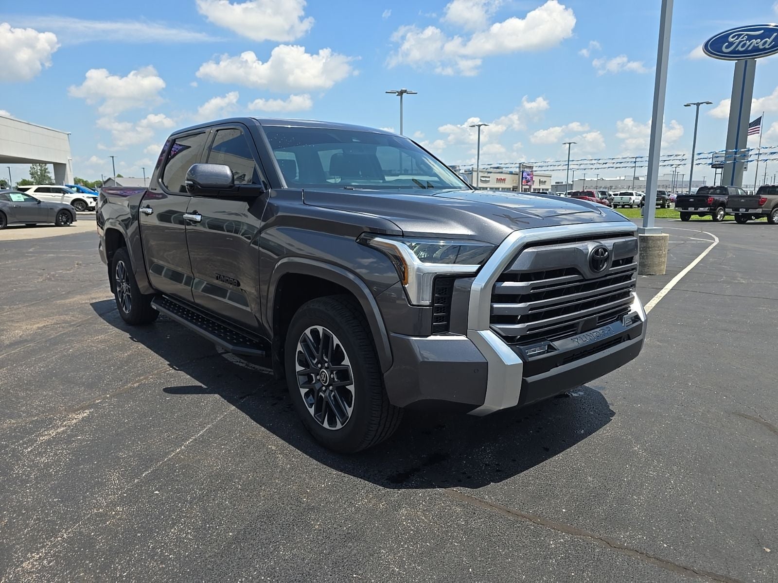 2023 Toyota Tundra 4WD Limited