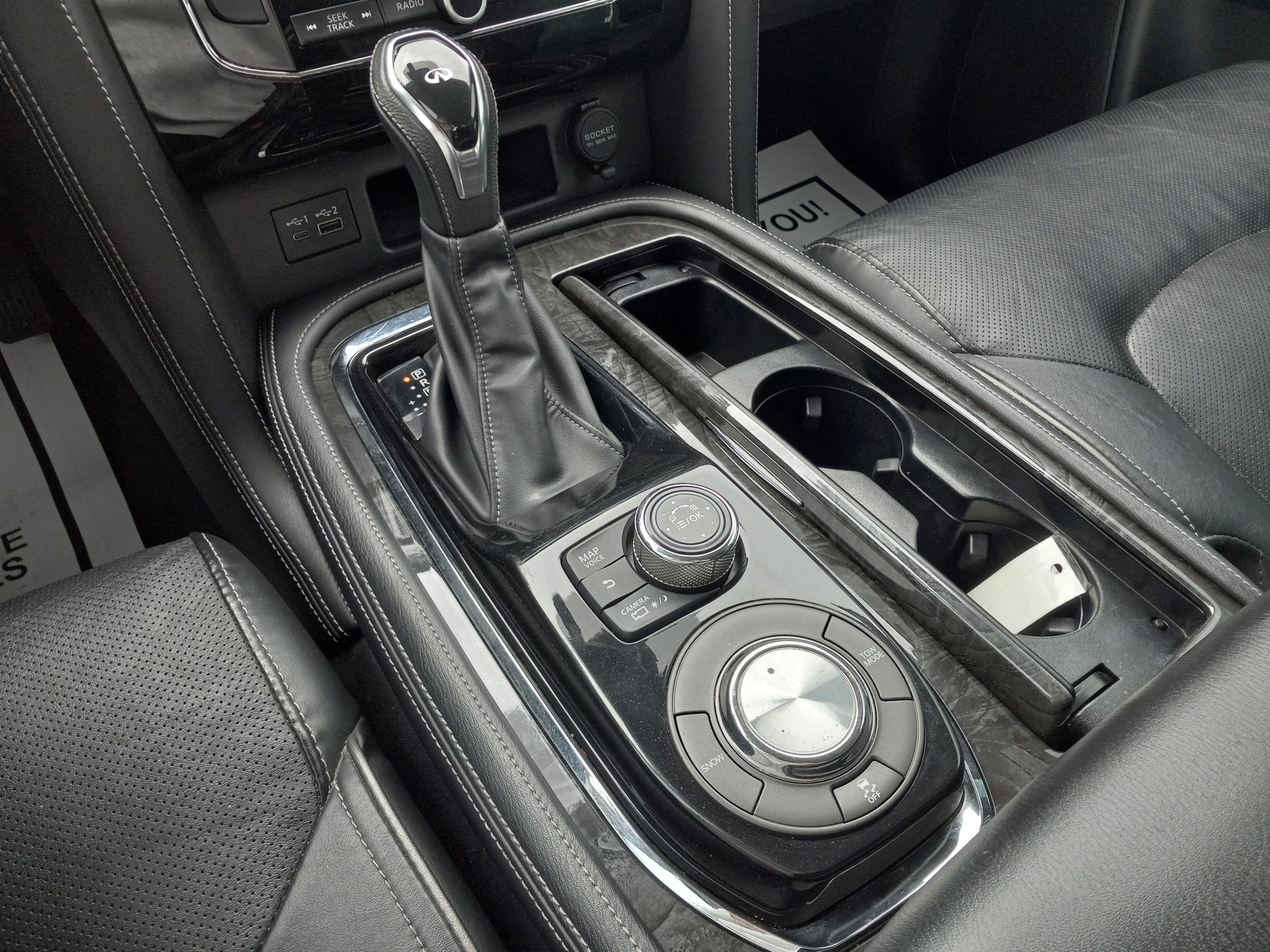 2020 INFINITI QX80 LUXE