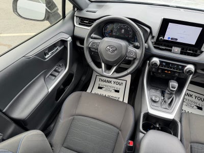 2024 Toyota RAV4 Hybrid SE