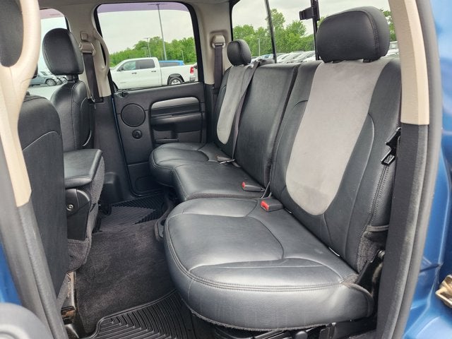 2004 Dodge Ram 1500 SLT