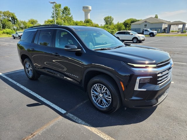 2026 Chevrolet Traverse FWD LT