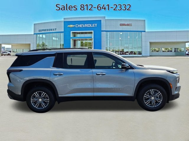 2026 Chevrolet Traverse FWD LT