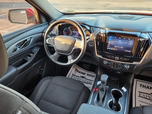 2022 Chevrolet Traverse LT Cloth