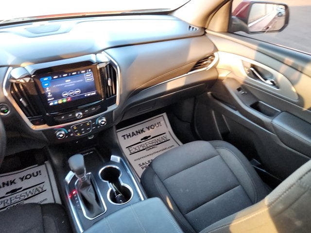 2022 Chevrolet Traverse LT Cloth