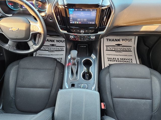2022 Chevrolet Traverse LT Cloth