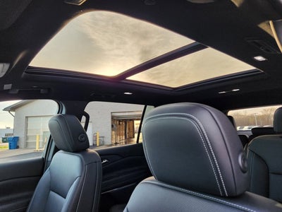 2025 Chevrolet Traverse AWD LT