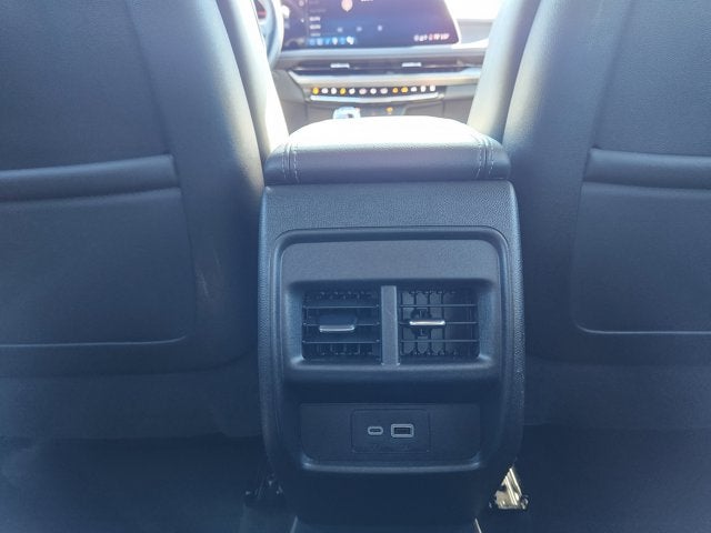 2025 Cadillac XT4 FWD Premium Luxury