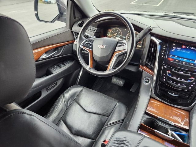 2015 Cadillac Escalade Luxury