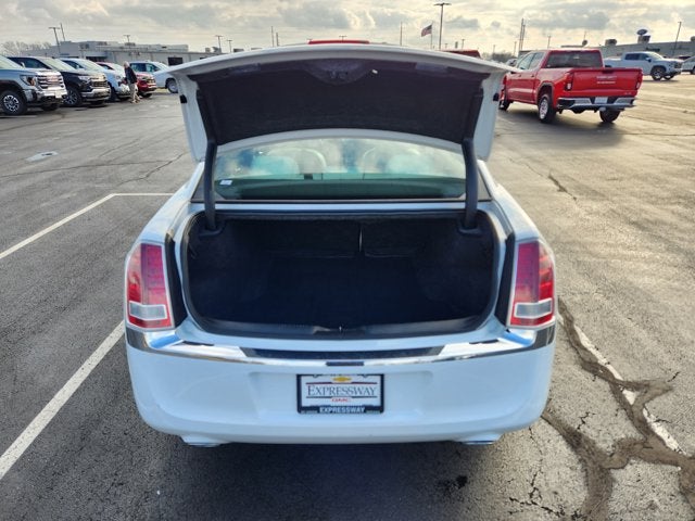 2014 Chrysler 300 Uptown Edition