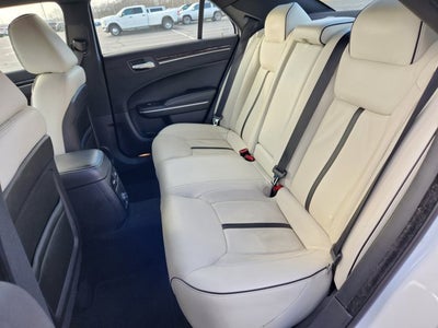 2014 Chrysler 300 Uptown Edition