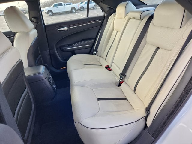 2014 Chrysler 300 Uptown Edition