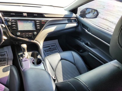 2019 Toyota Camry SE