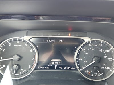 2024 Nissan Pathfinder SV